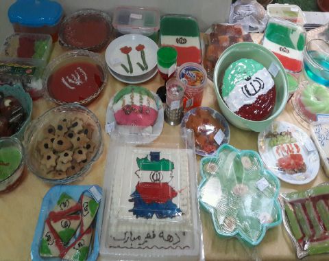 برگزاری جشنواره غذاهای سنتی سالم و کیک و شیرینی به مناسبت دهه مبارک فجر