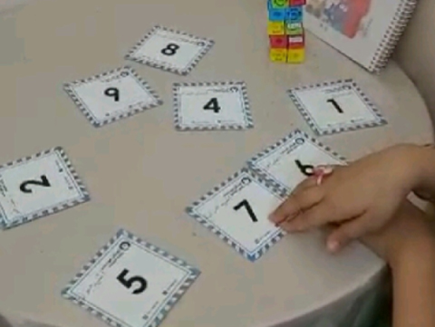 ساختن اعداد دو رقمی با کارت و چینه- کلاس دوم 2